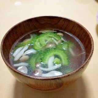 ゴーヤとしょうがのさっぱりスープ